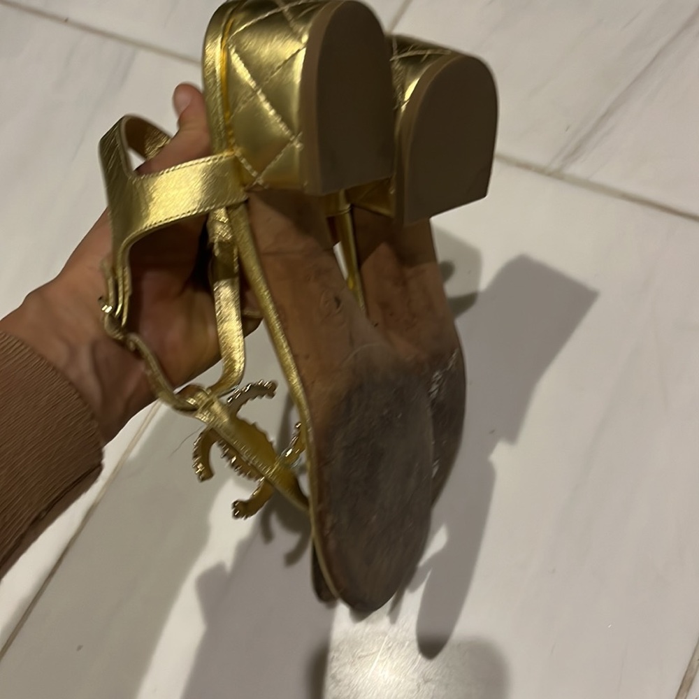 Womens channel gold gladiator sandals - Picture 3 of 6